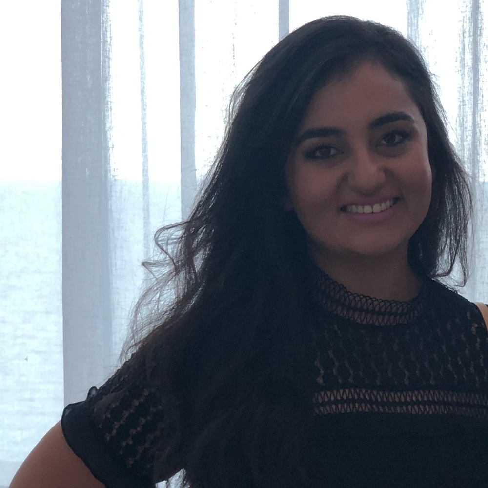 Meet your Posher, Nazanin